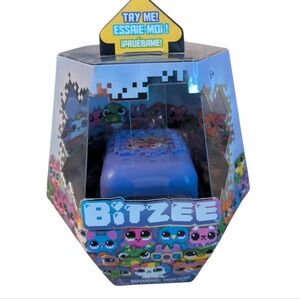 NEW Bitzee Interactive Digital Pet & Case 15 Animals Virtual Toy Novelty Purple